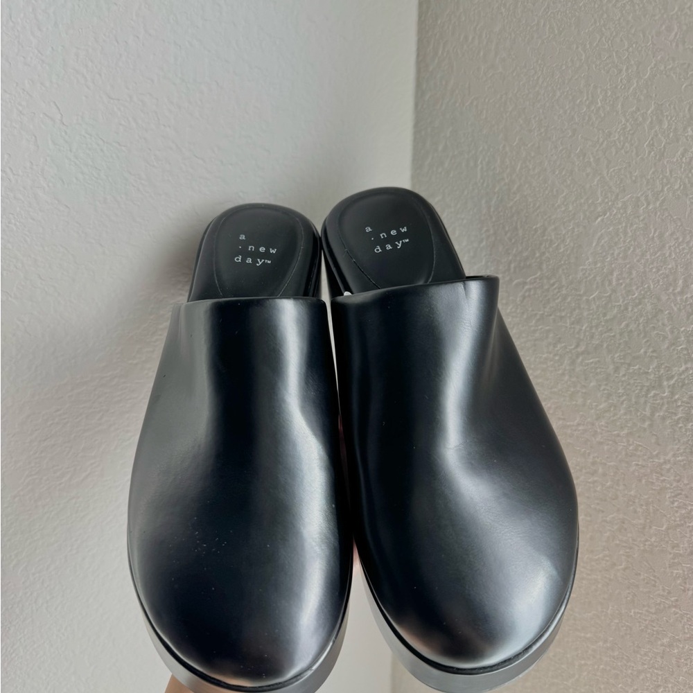 Black Platform Mules Clogs - image 2